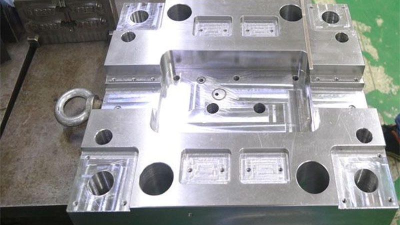 不锈钢冲压模具：揭秘其与普通模具的五大核心区别