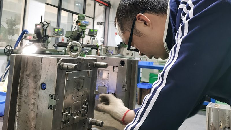 五金模具安装选厂家的三个认知偏差