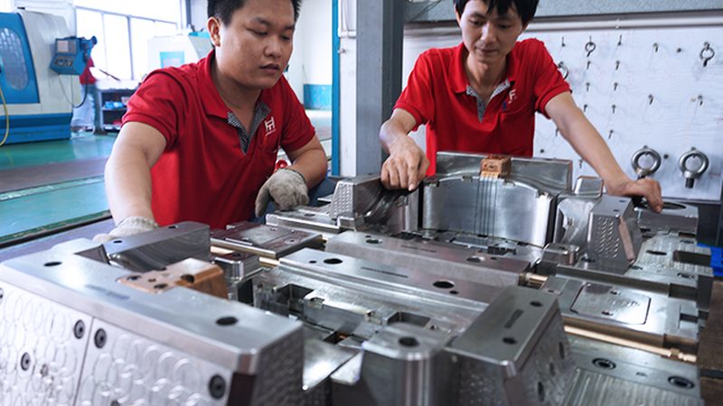 双色模具安装调试服务：关键步骤与注意事项